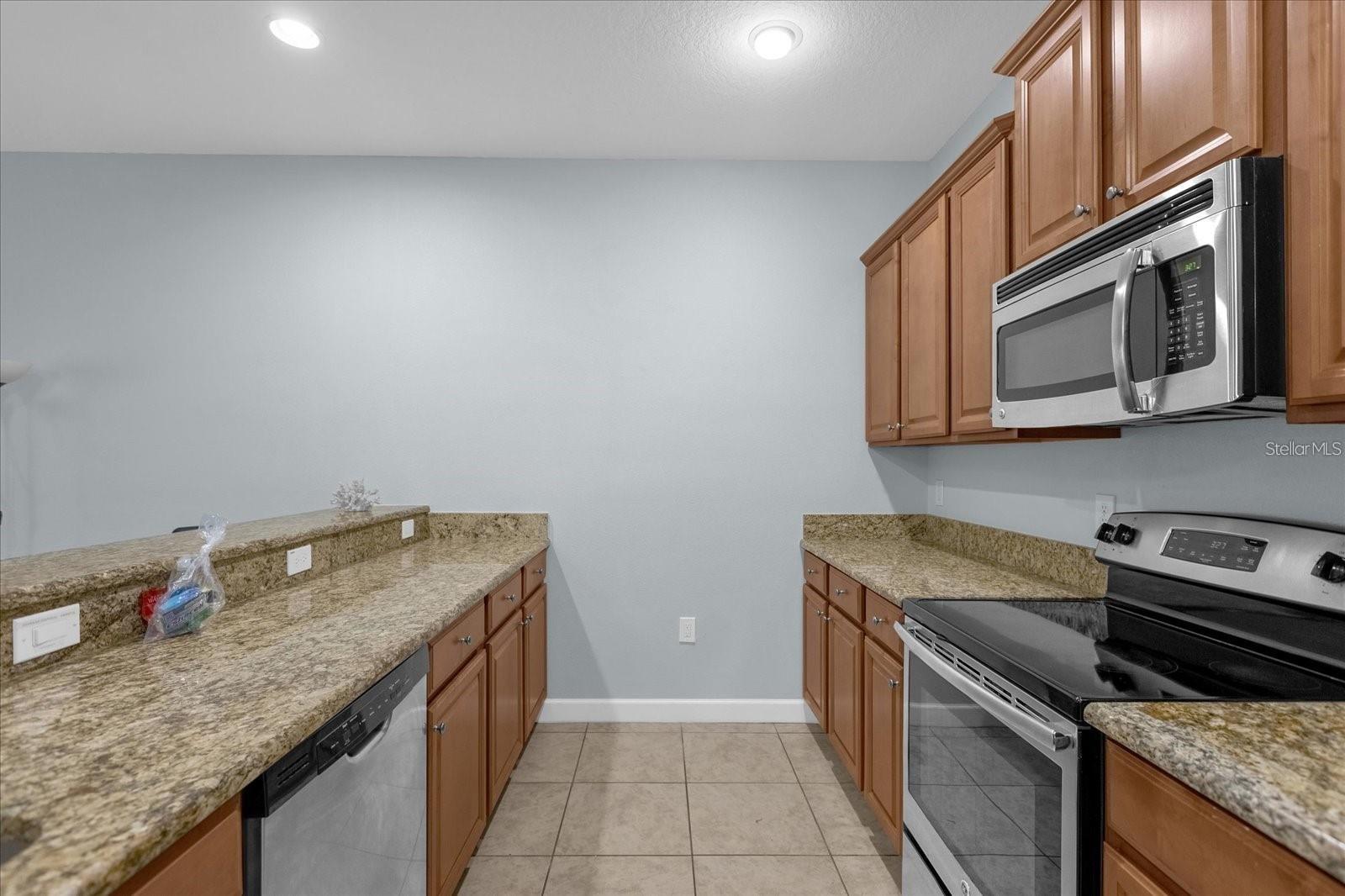 2935 BUCCANEER PALM RD, KISSIMMEE, FL, 34747