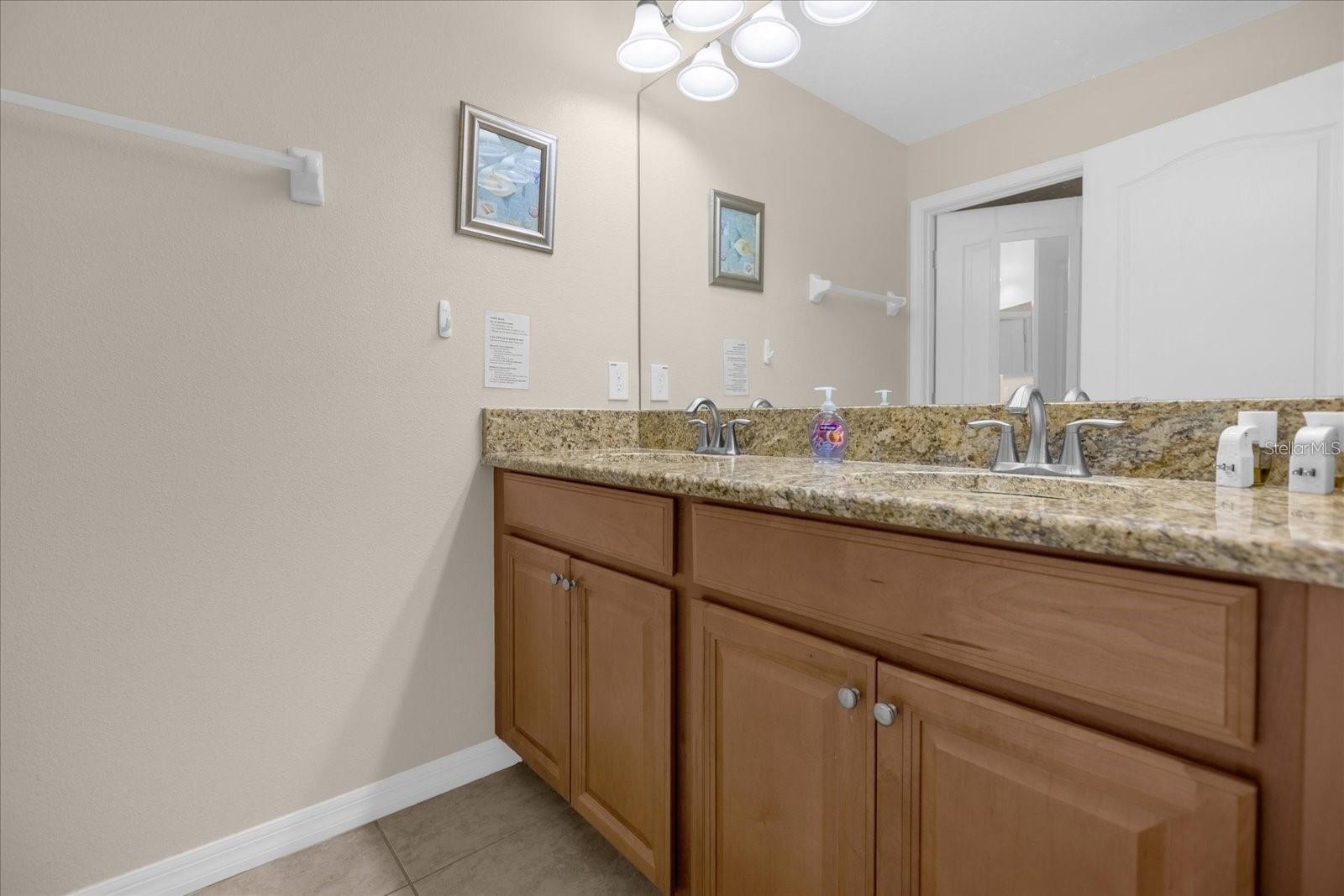 2935 BUCCANEER PALM RD, KISSIMMEE, FL, 34747