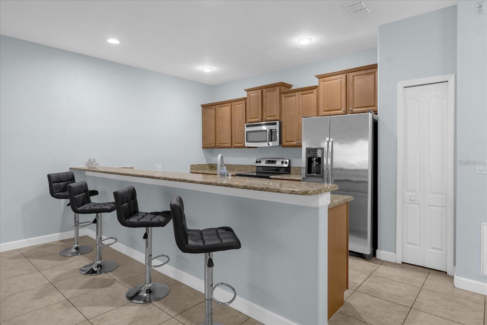 2935 BUCCANEER PALM RD, KISSIMMEE, FL, 34747