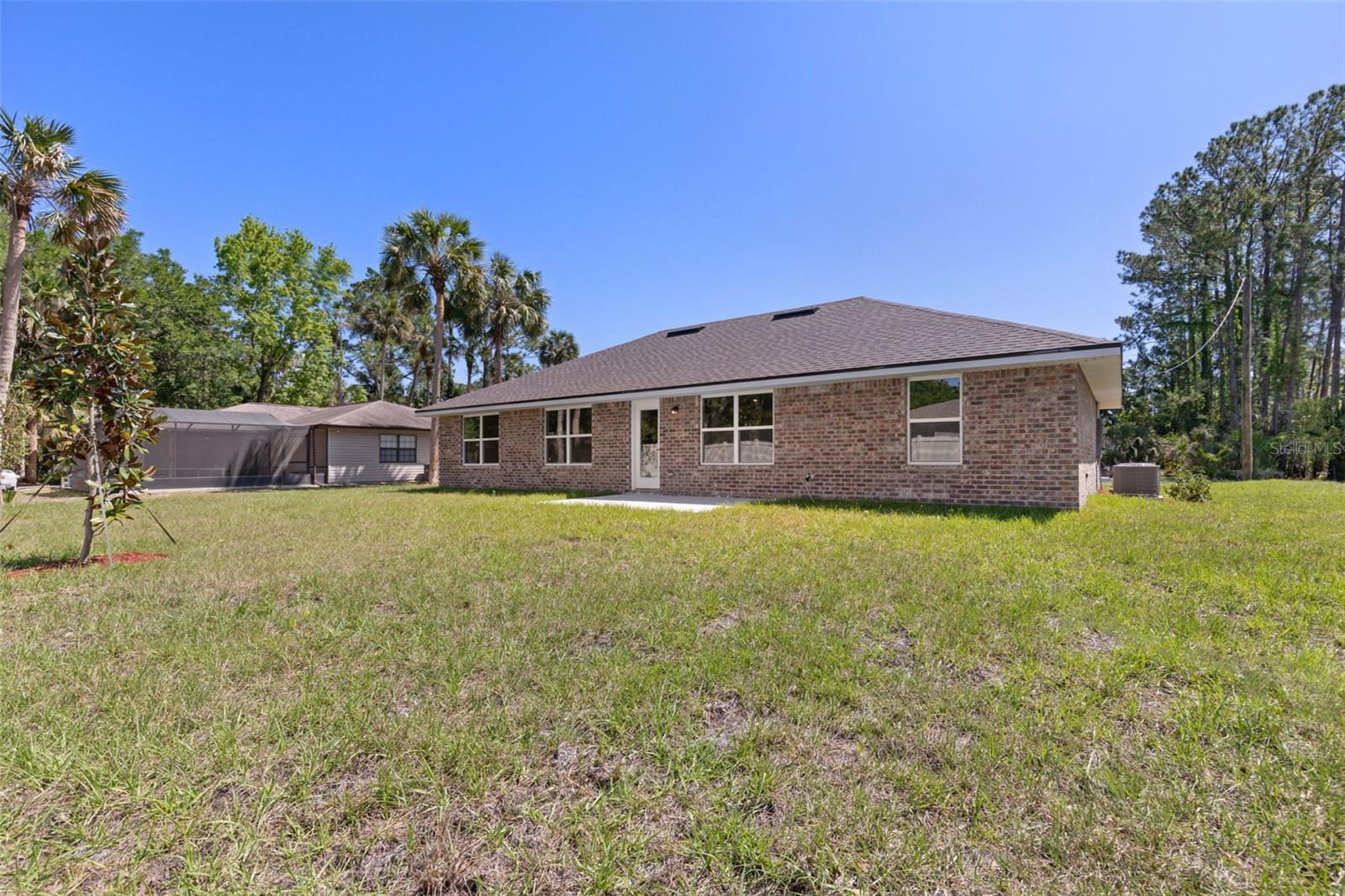 105 PALMWOOD DR, PALM COAST, FL, 32164