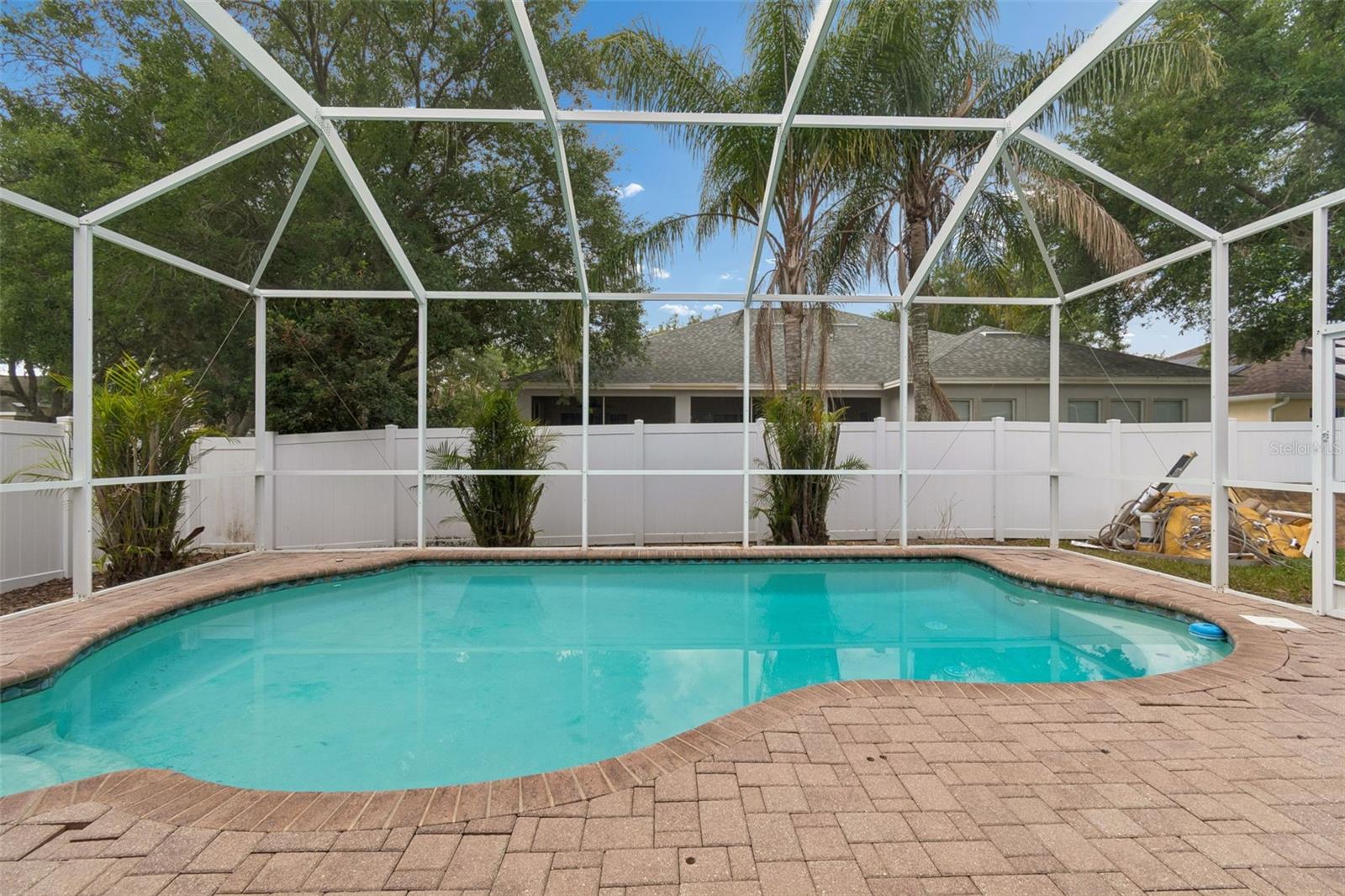 10243 SHADOW BRANCH DR, TAMPA, FL, 33647