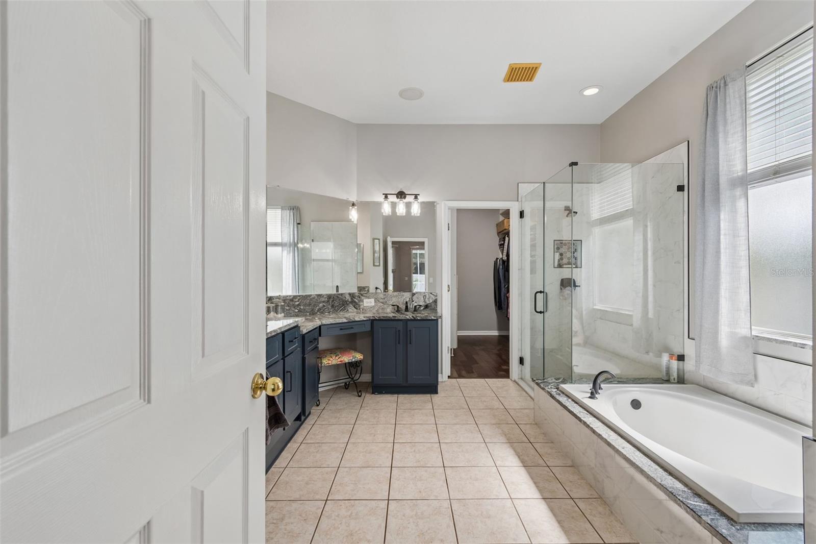 10243 SHADOW BRANCH DR, TAMPA, FL, 33647