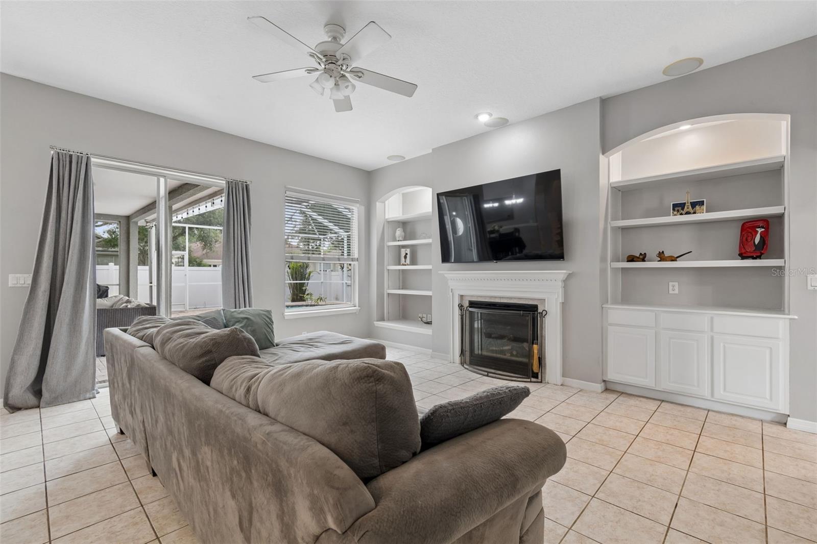 10243 SHADOW BRANCH DR, TAMPA, FL, 33647