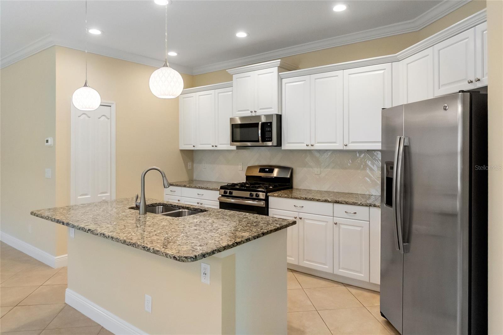 4226 MIDNIGHT BLUE RUN, BRADENTON, FL, 34211