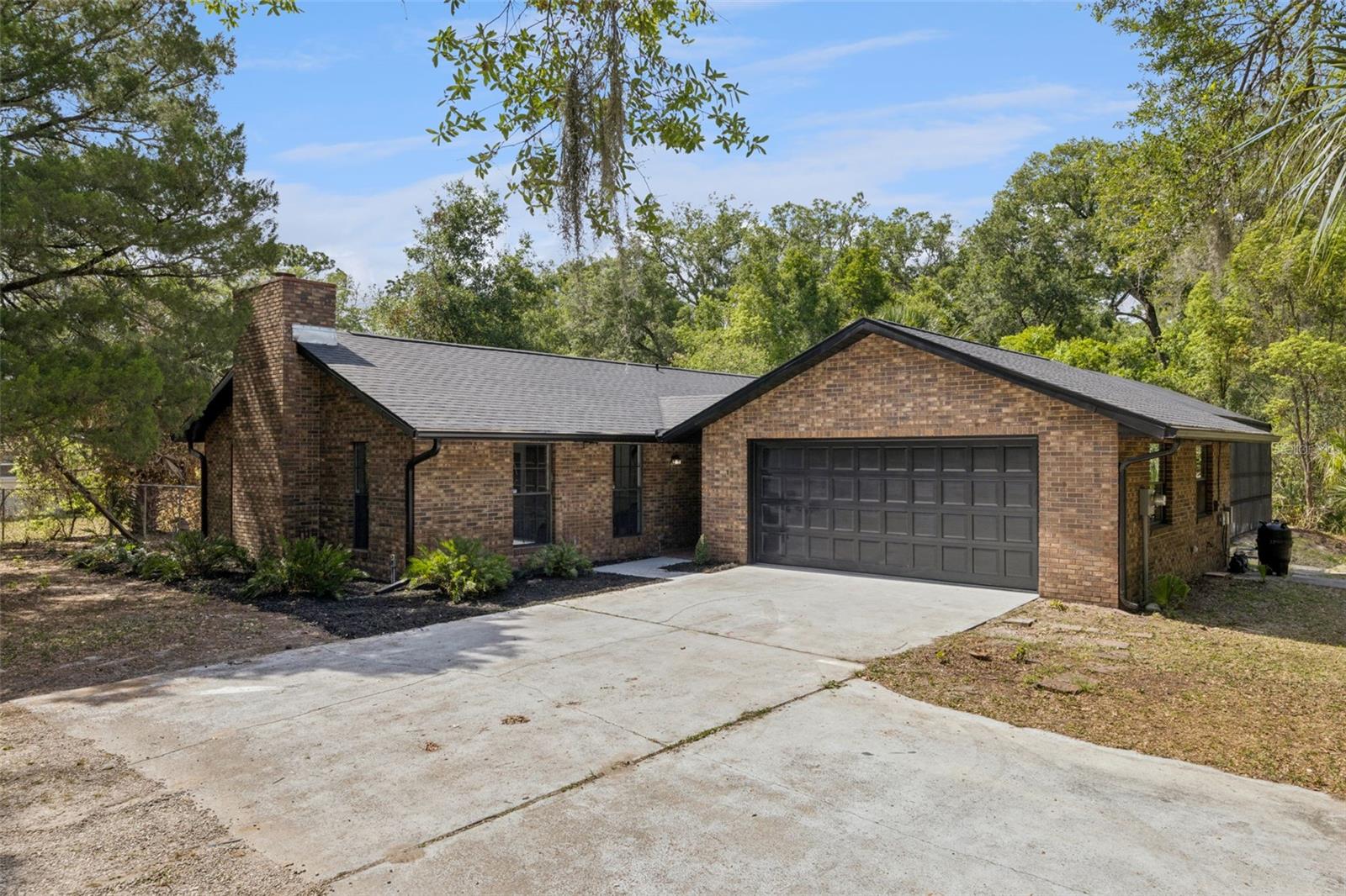 1095 E GRAVES AVE, ORANGE CITY, FL, 32763