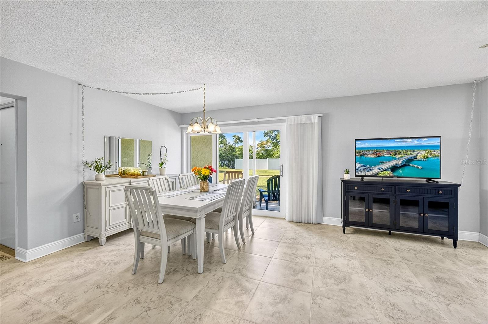 101 LOUELLA LN #11, NOKOMIS, FL, 34275