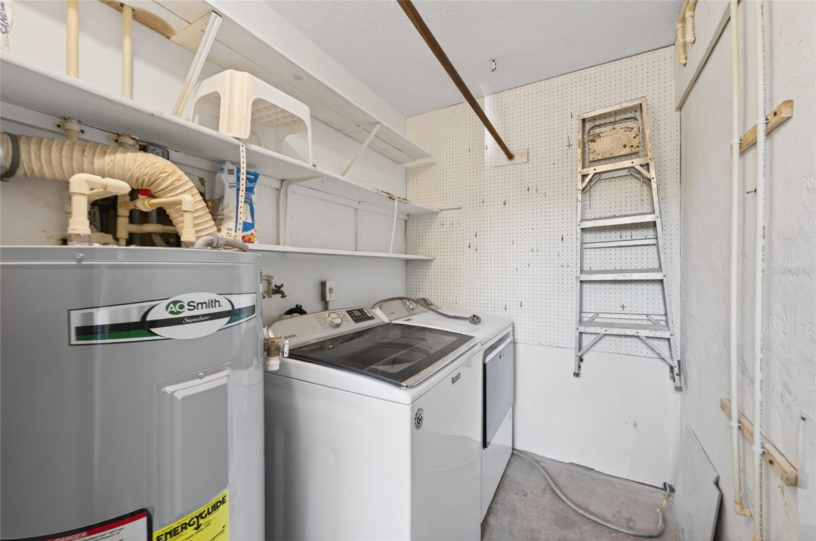 101 LOUELLA LN #11, NOKOMIS, FL, 34275