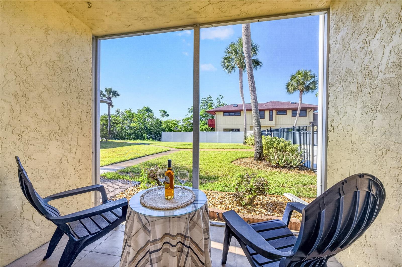 101 LOUELLA LN #11, NOKOMIS, FL, 34275
