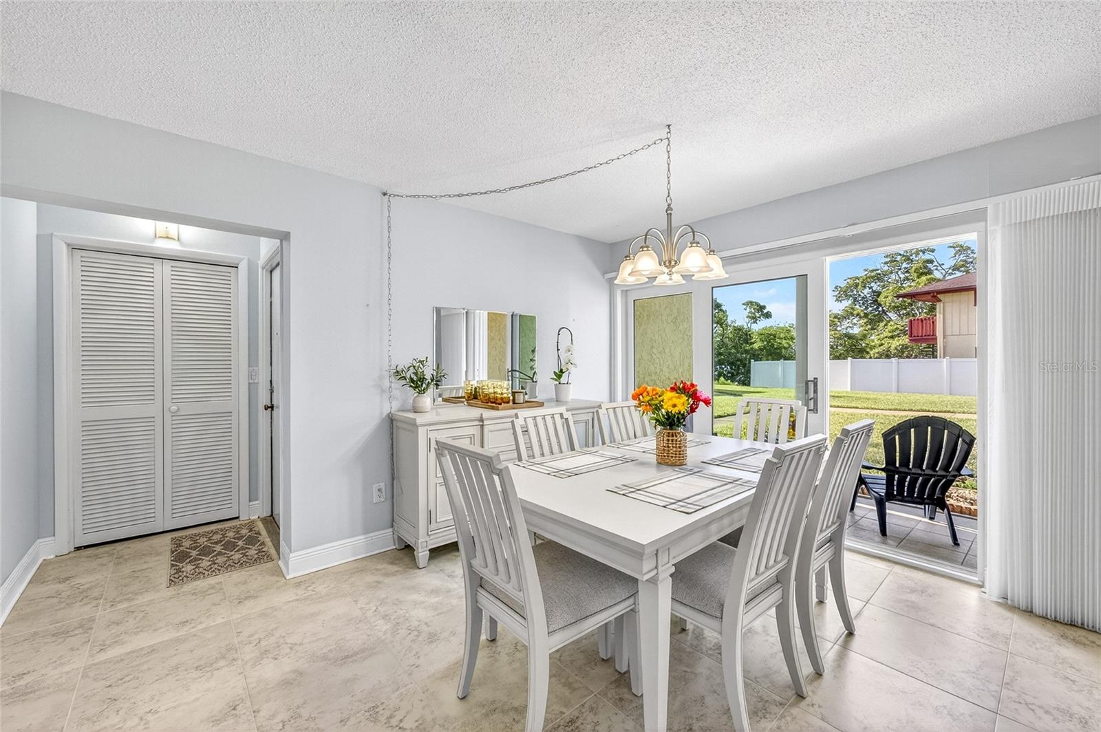 101 LOUELLA LN #11, NOKOMIS, FL, 34275