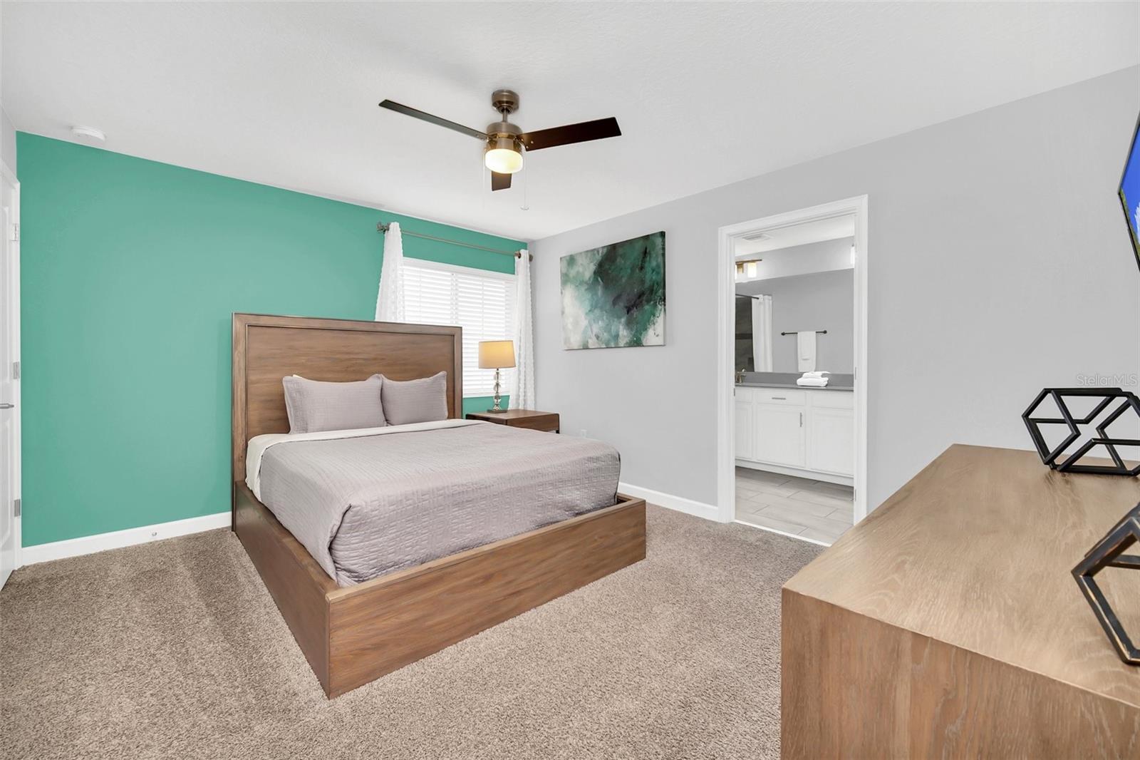 9017 DOGLEG DR, DAVENPORT, FL, 33896