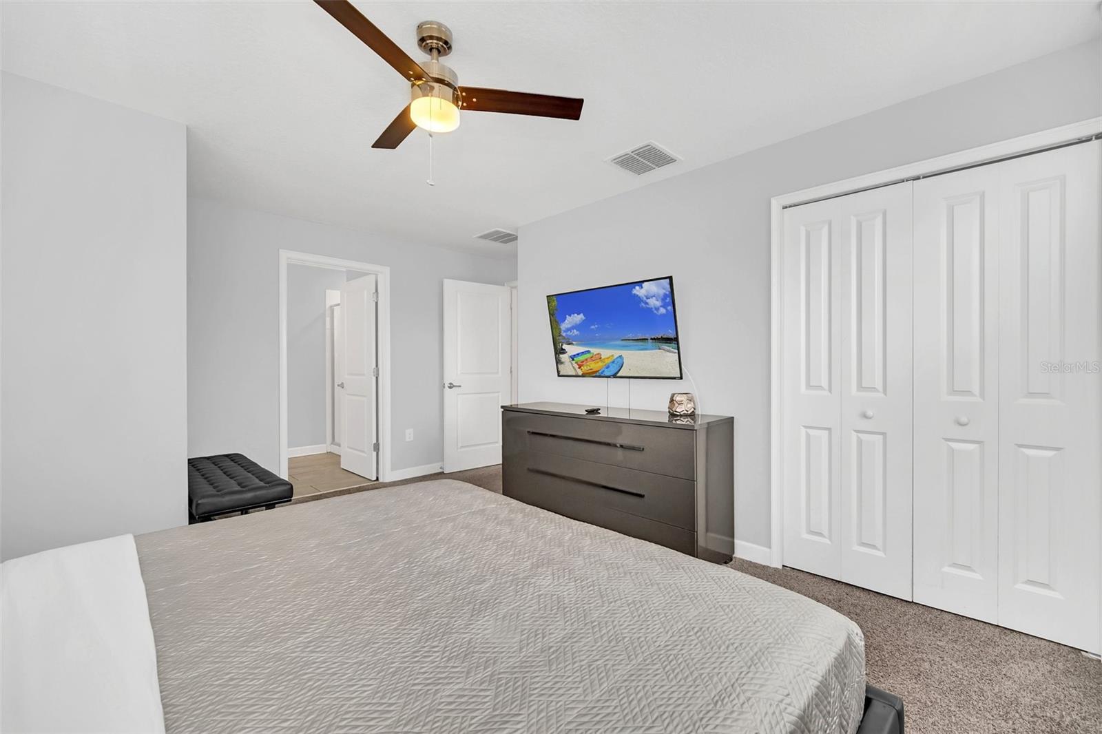 9017 DOGLEG DR, DAVENPORT, FL, 33896