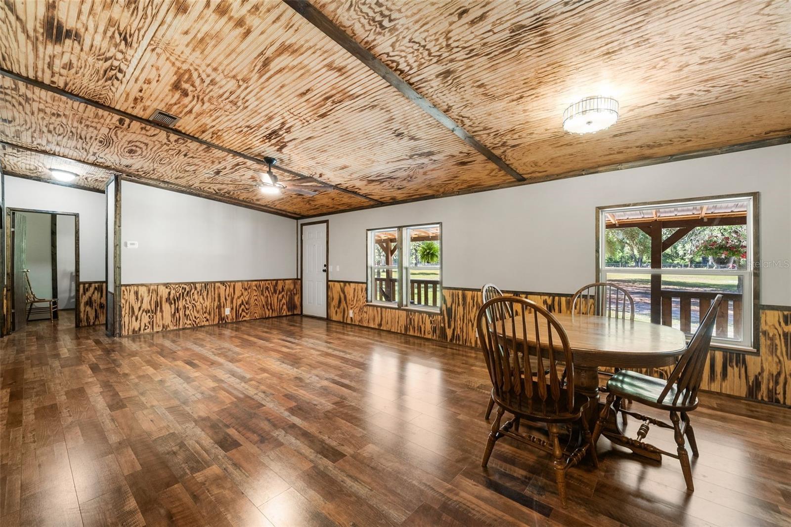16193 24TH ST, LIVE OAK, FL, 32060