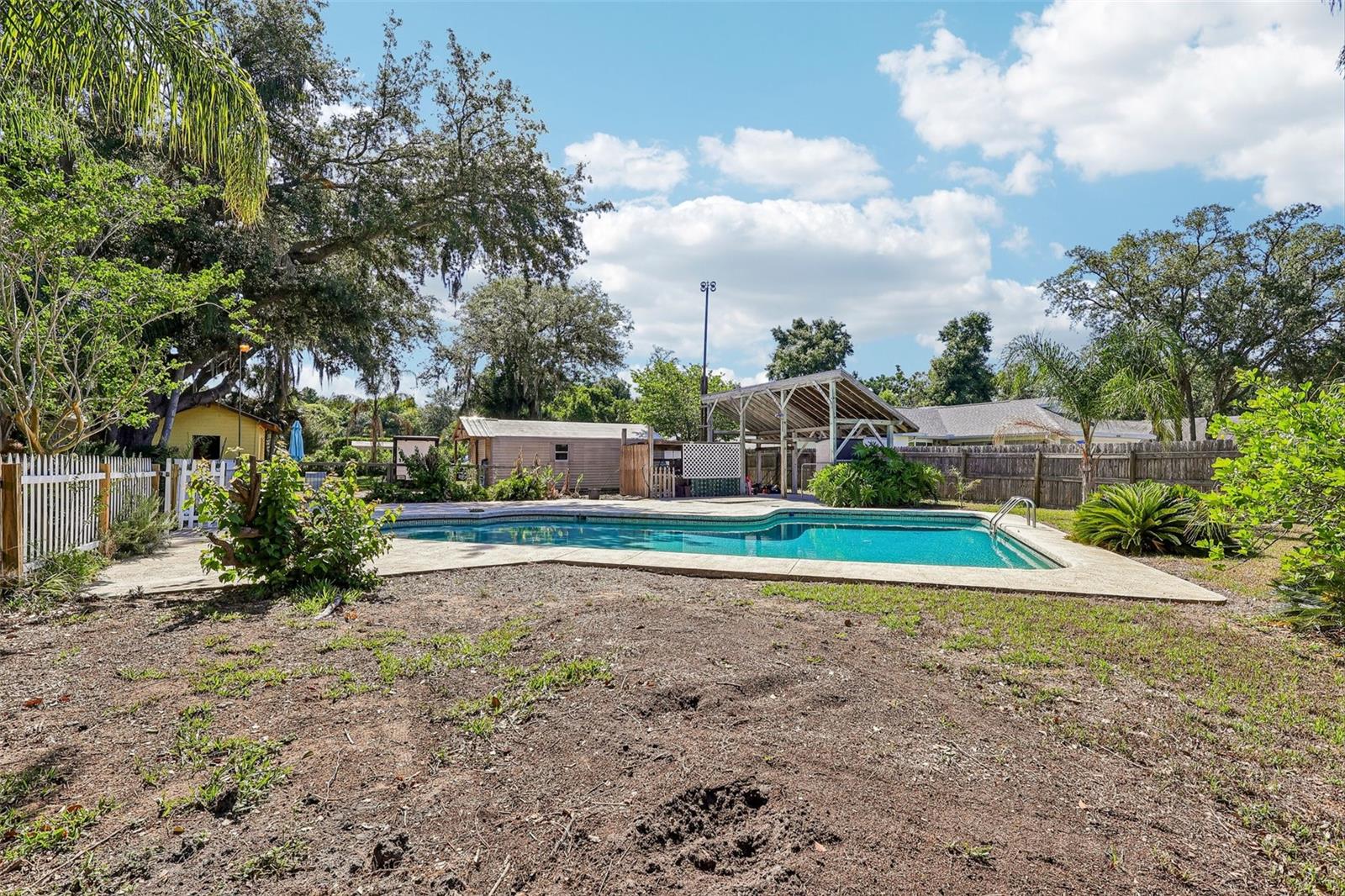 1190 OLD MOUNT DORA RD, EUSTIS, FL, 32726