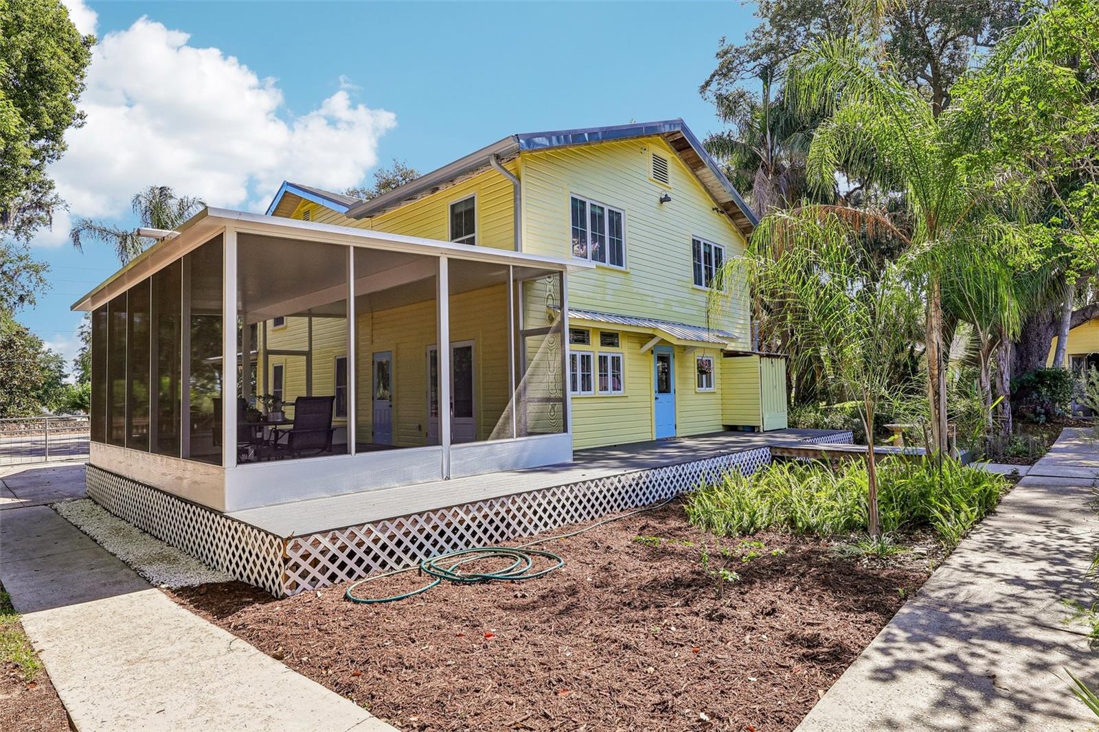 1190 OLD MOUNT DORA RD, EUSTIS, FL, 32726