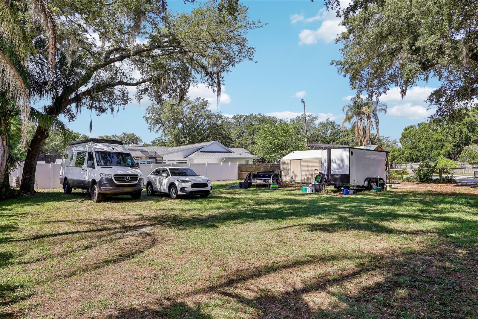 1190 OLD MOUNT DORA RD, EUSTIS, FL, 32726