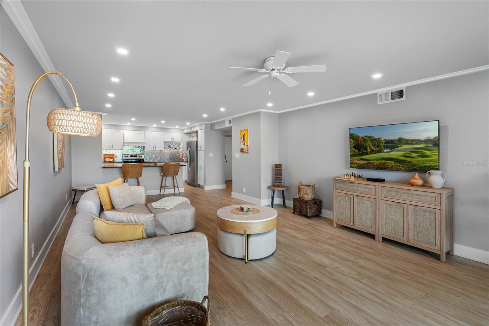 220 BELLEVIEW BLVD #108, BELLEAIR, FL, 33756