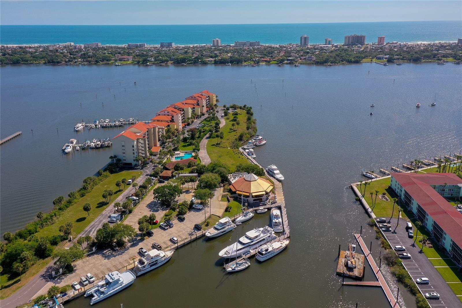731 MARINA POINT DR #731, DAYTONA BEACH, FL, 32114