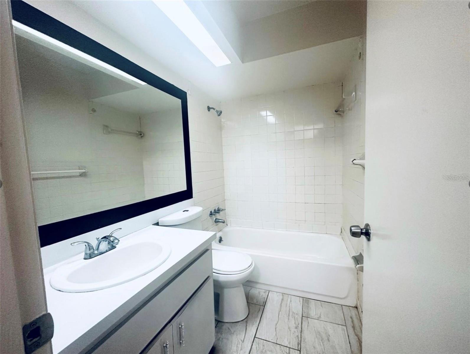 101 LAKE HUNTER DR #15 & 16, LAKELAND, FL, 33803