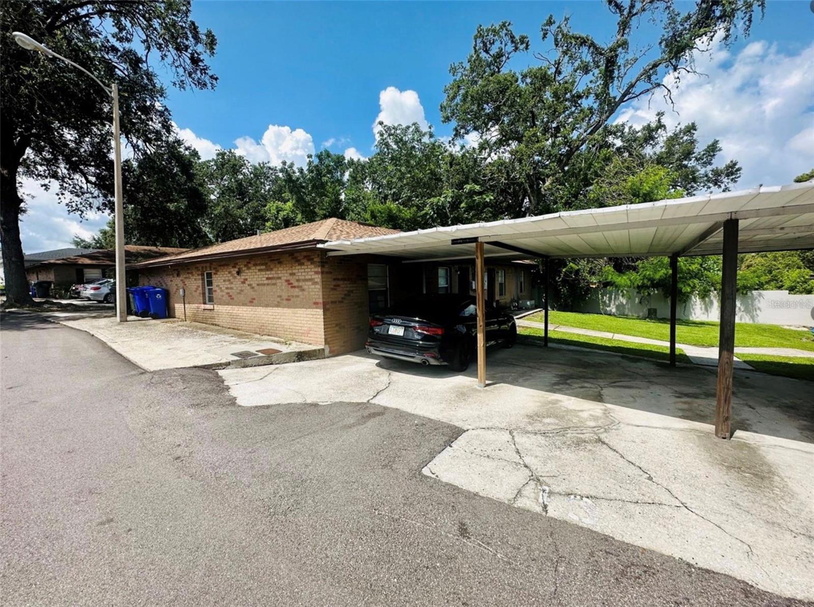 101 LAKE HUNTER DR #15 & 16, LAKELAND, FL, 33803