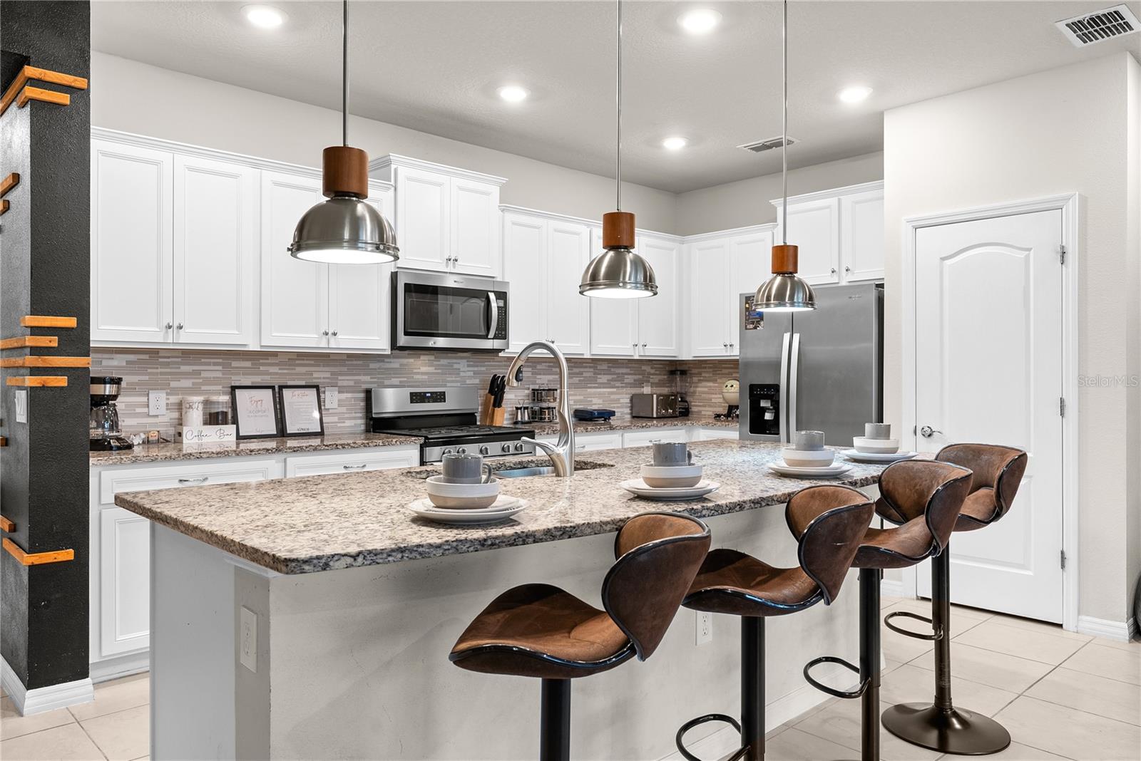 7614 OAK SPRING LN, DAVENPORT, FL, 33837