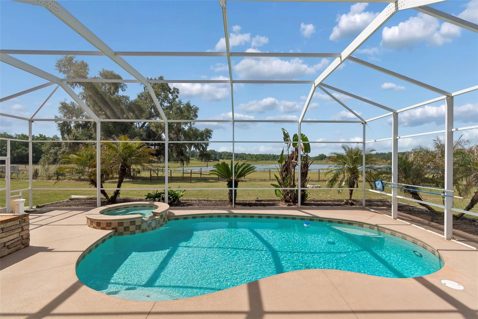 35400 LAKE RAY DR, DADE CITY, FL, 33525