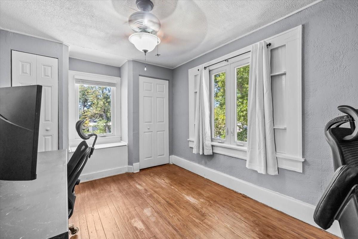 5110 EMERSON AVE S, ST PETERSBURG, FL, 33707