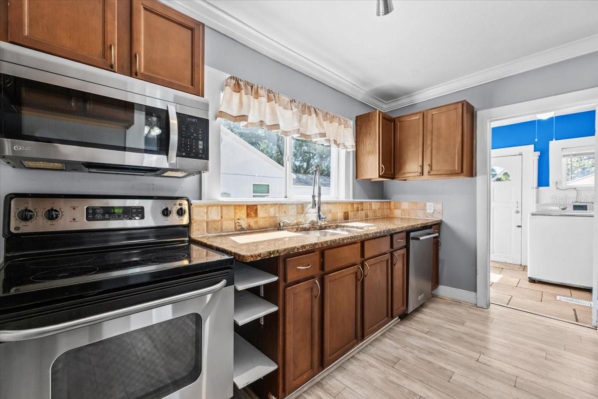 5110 EMERSON AVE S, ST PETERSBURG, FL, 33707