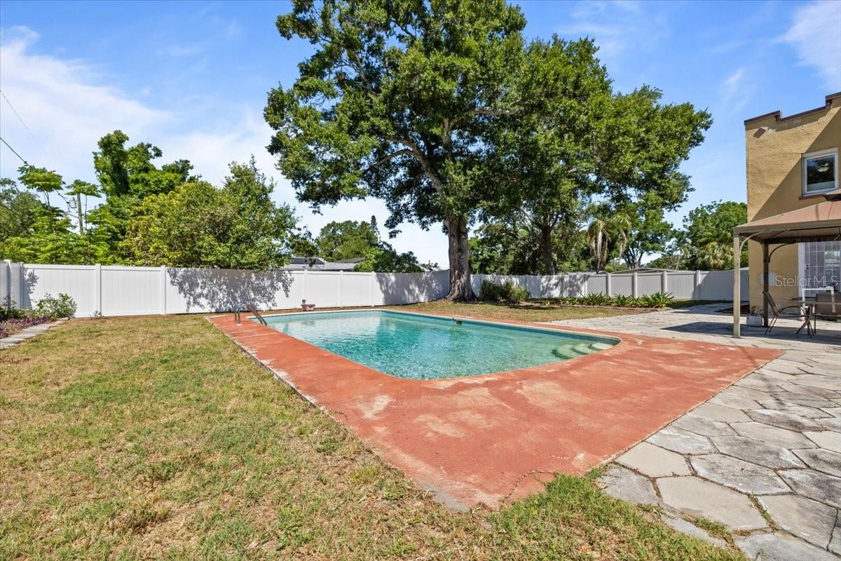 5110 EMERSON AVE S, ST PETERSBURG, FL, 33707