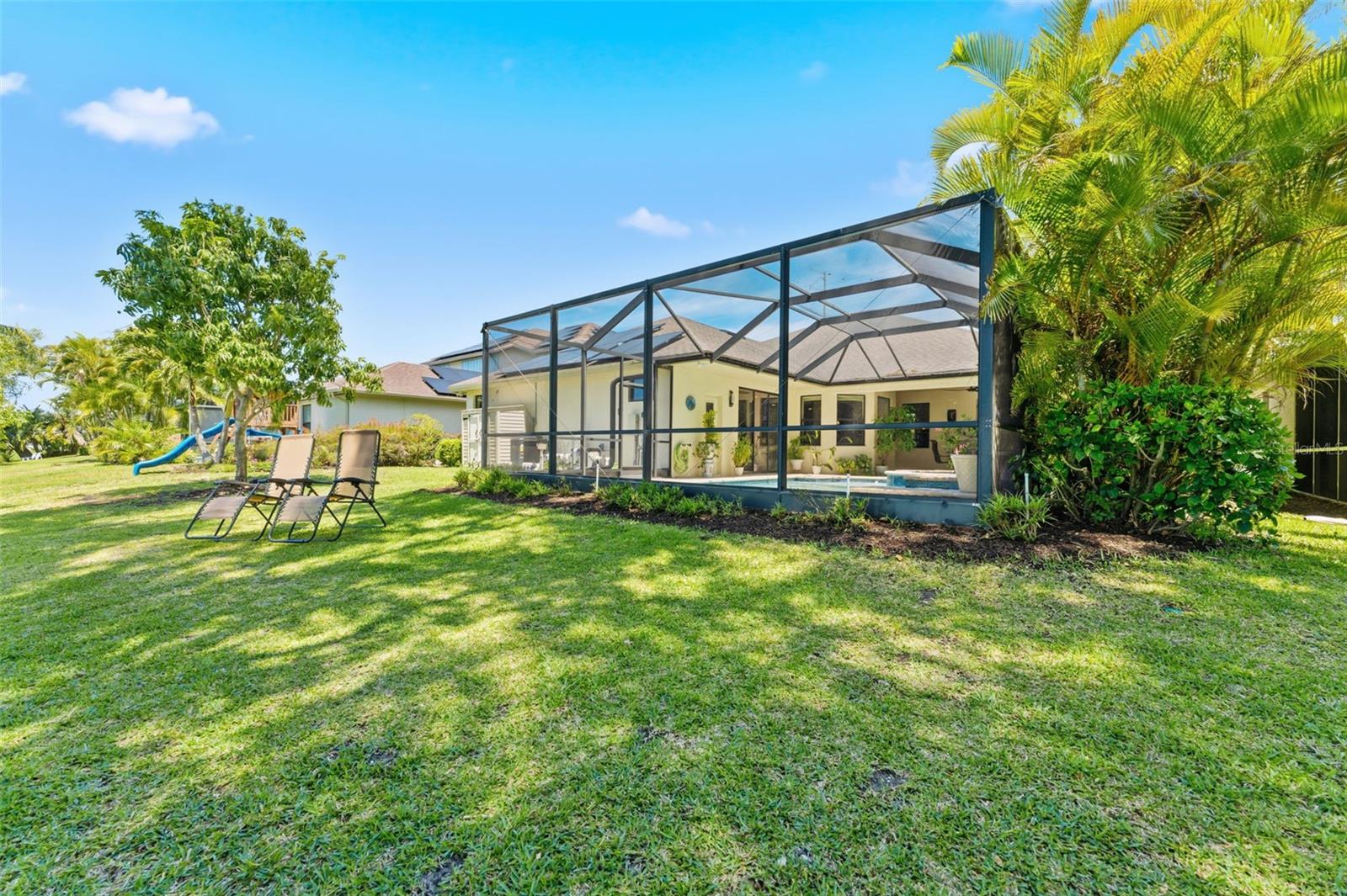 10220 BLOSSOM TRL, SEMINOLE, FL, 33772