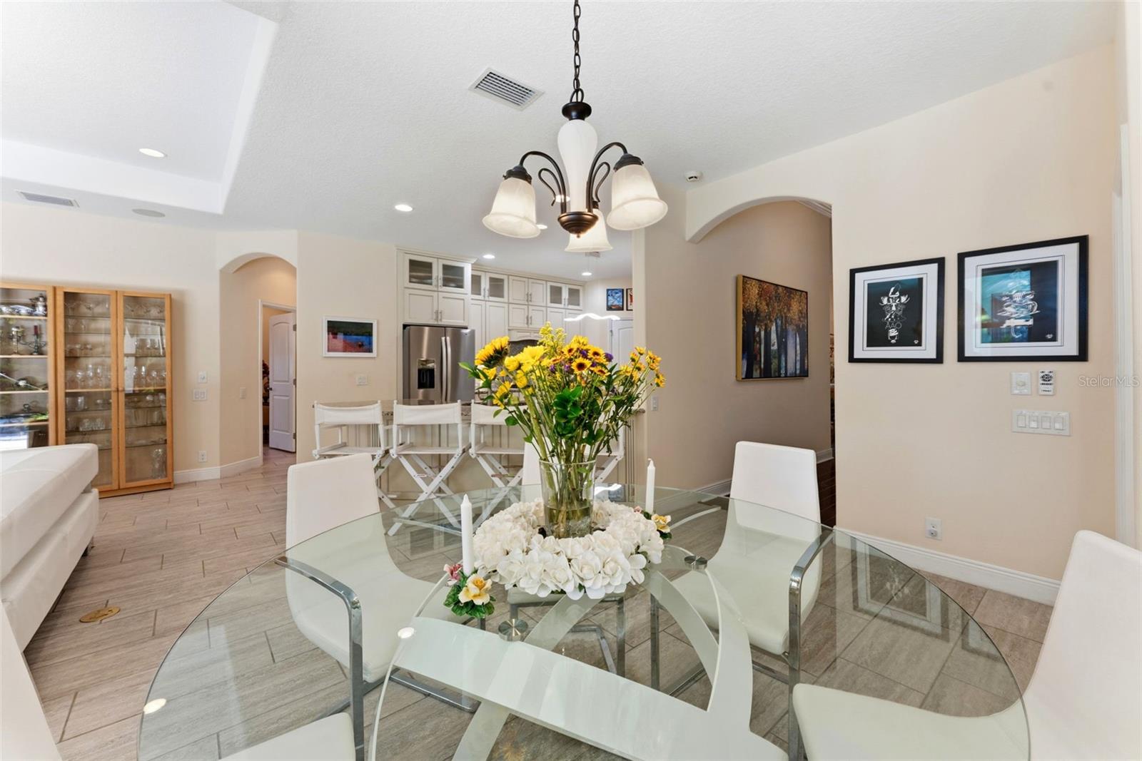 10220 BLOSSOM TRL, SEMINOLE, FL, 33772