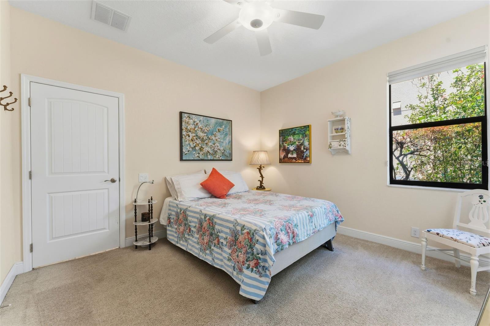 10220 BLOSSOM TRL, SEMINOLE, FL, 33772