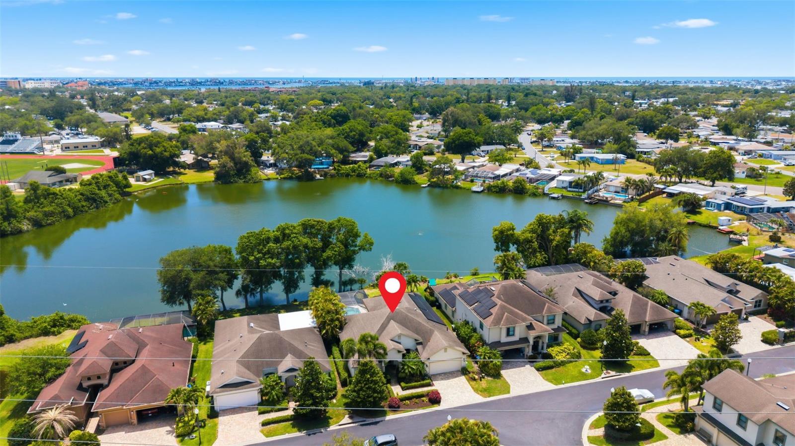 10220 BLOSSOM TRL, SEMINOLE, FL, 33772