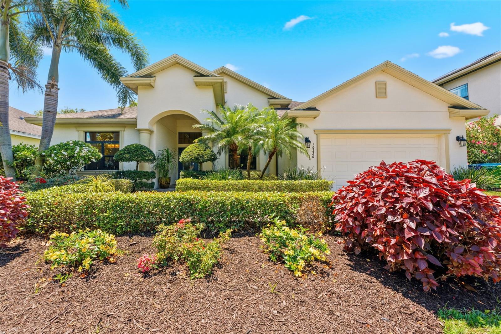 10220 BLOSSOM TRL, SEMINOLE, FL, 33772