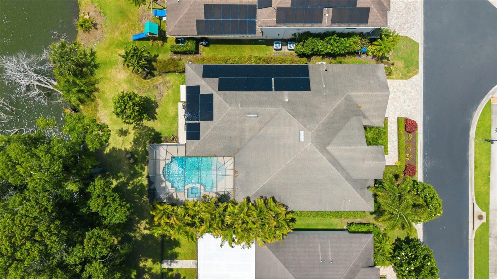 10220 BLOSSOM TRL, SEMINOLE, FL, 33772