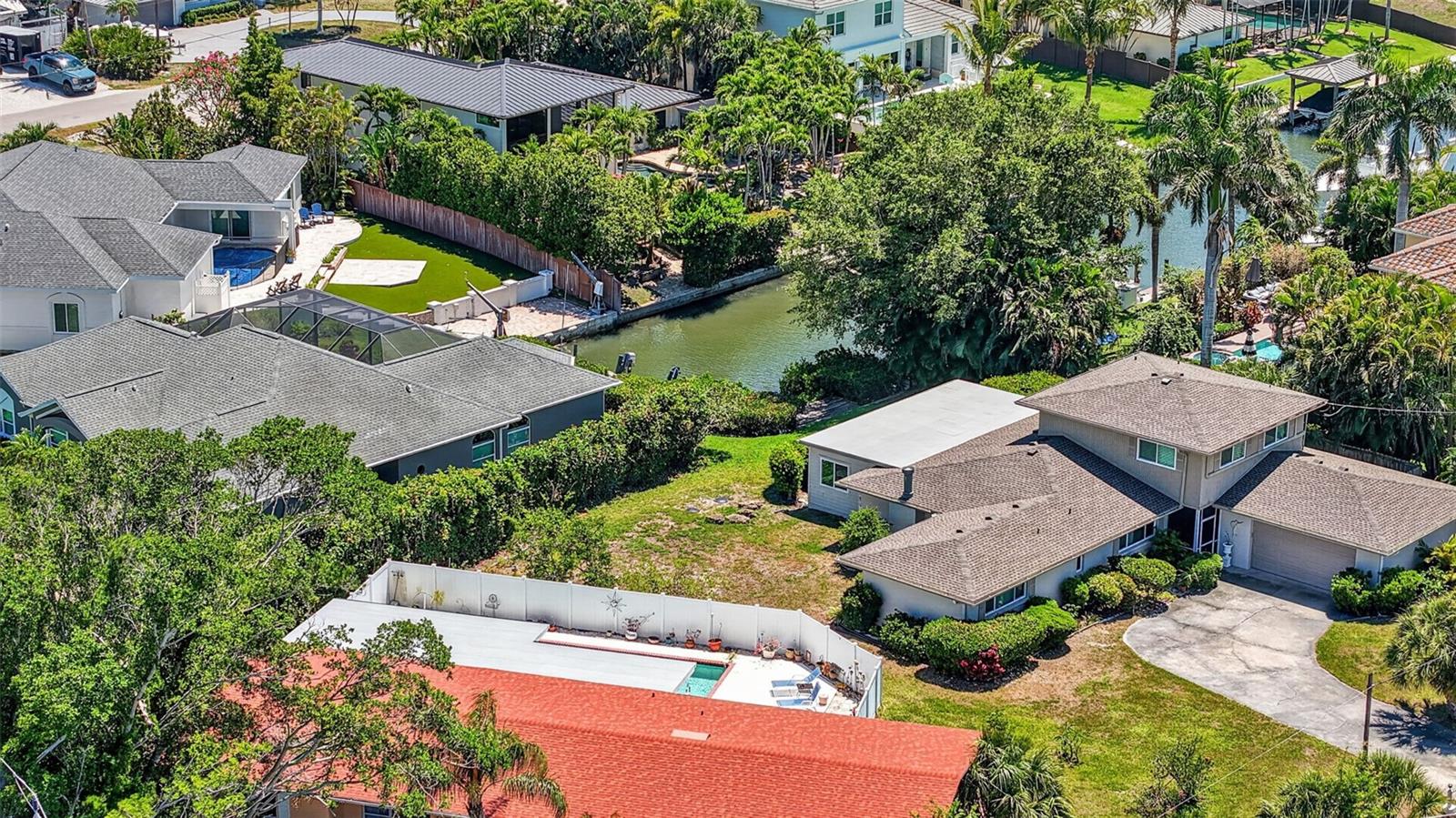 6100 HOLLYWOOD BLVD, SARASOTA, FL, 34231