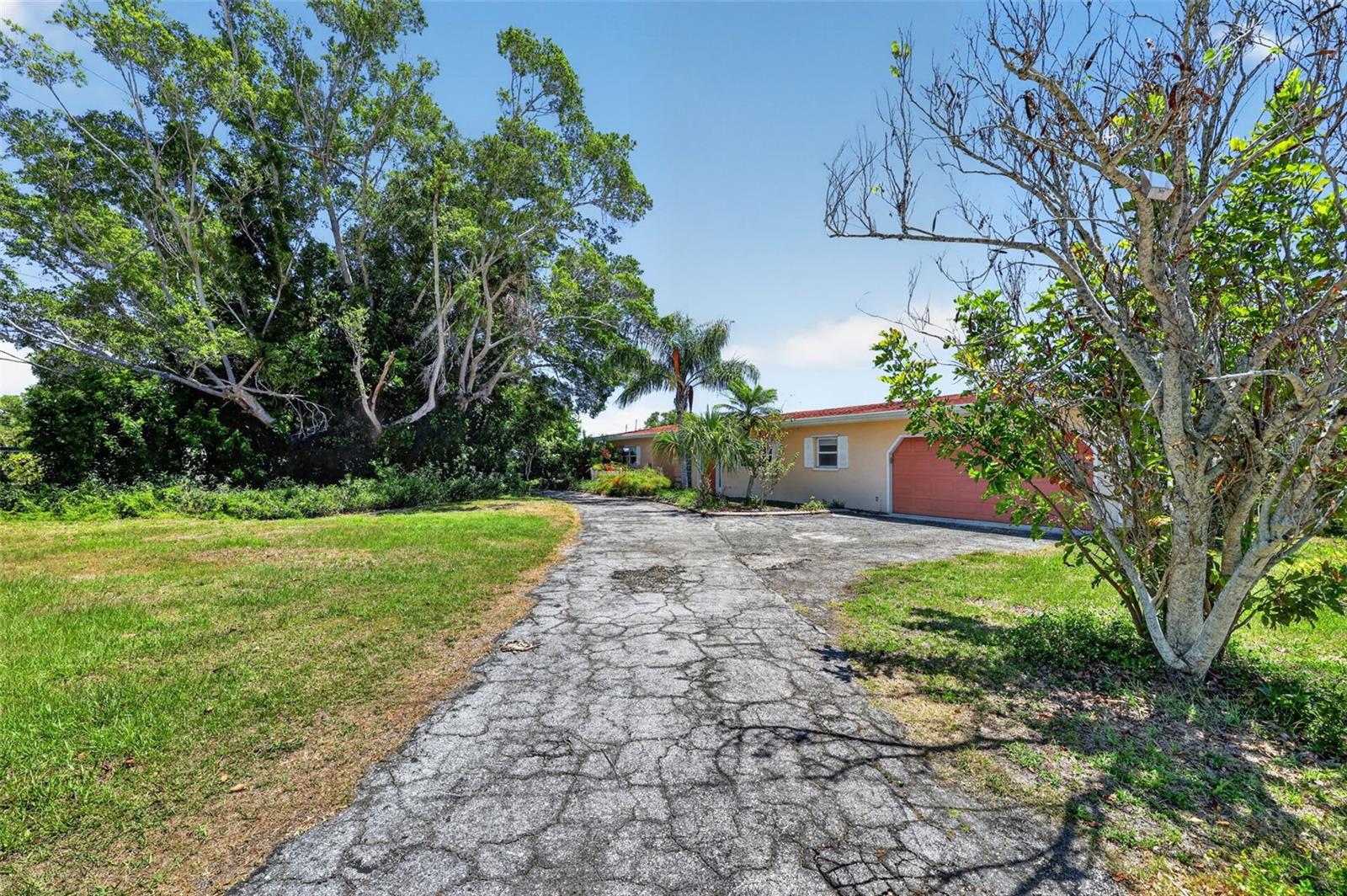 6100 HOLLYWOOD BLVD, SARASOTA, FL, 34231