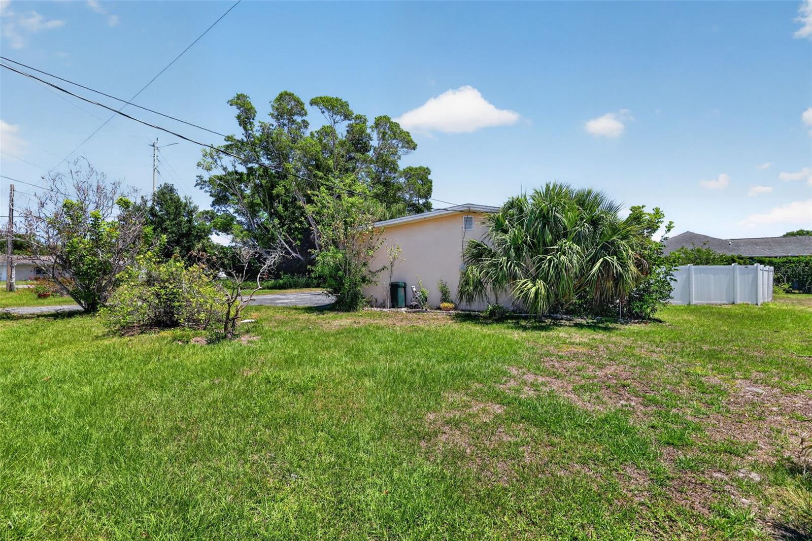 6100 HOLLYWOOD BLVD, SARASOTA, FL, 34231