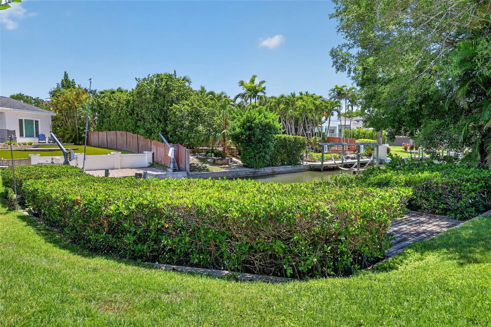 6100 HOLLYWOOD BLVD, SARASOTA, FL, 34231