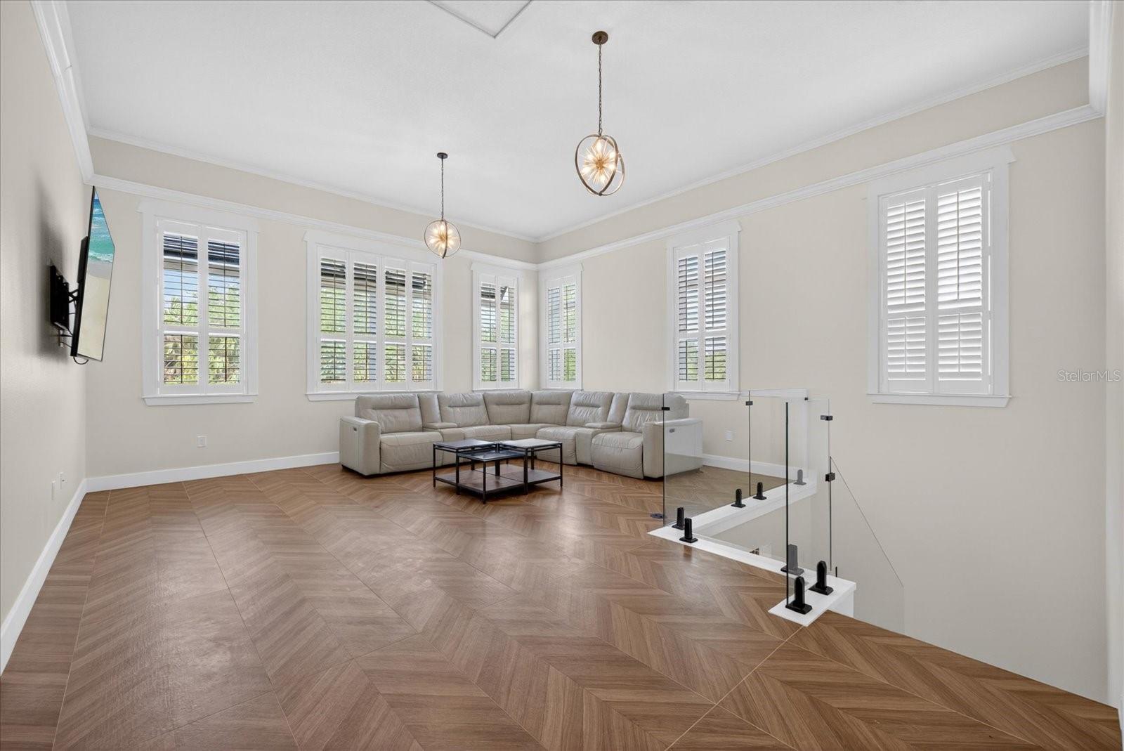 6706 S STERLING AVE S STERLING AVE, TAMPA, FL, 33611
