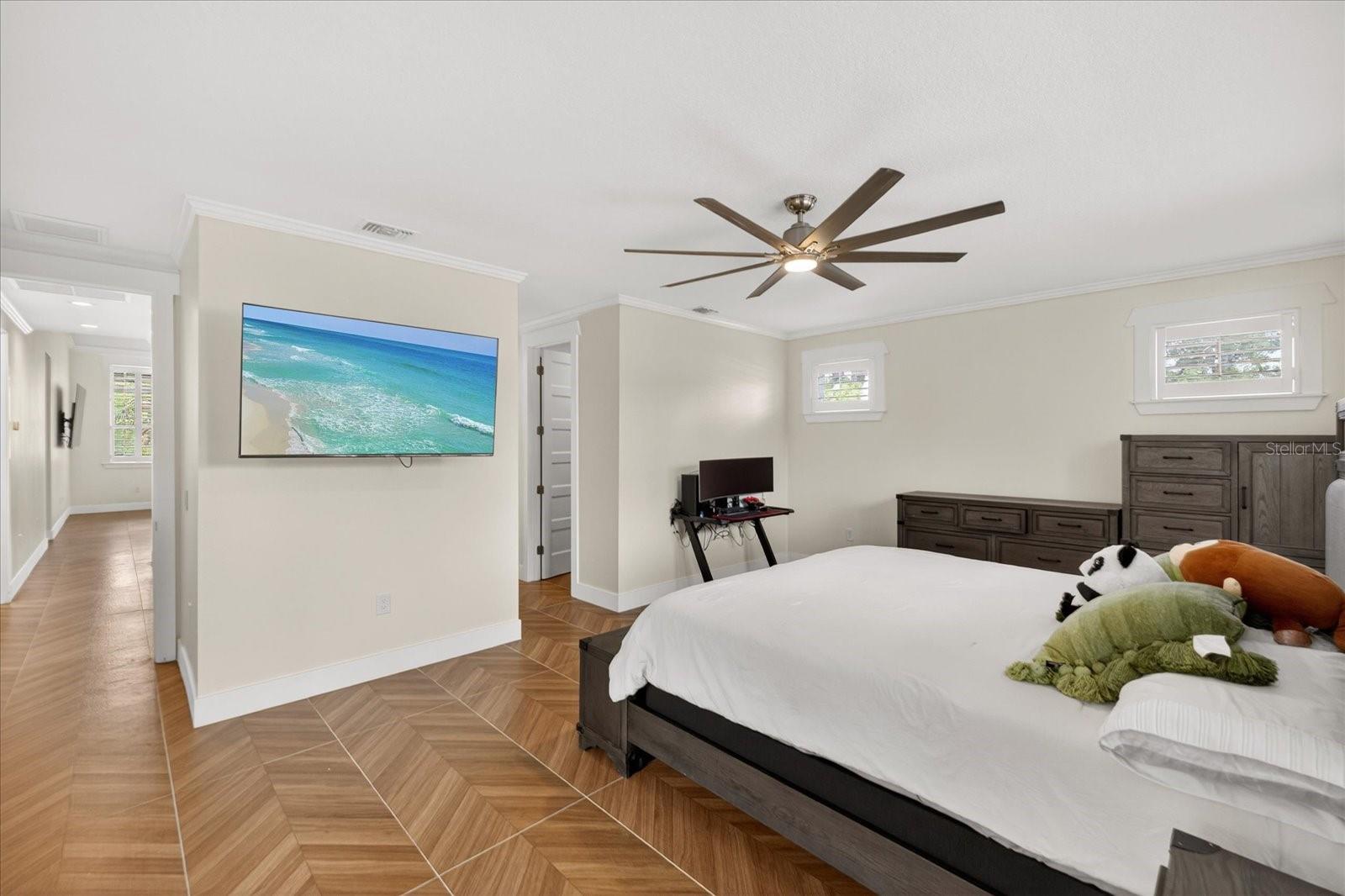 6706 S STERLING AVE S STERLING AVE, TAMPA, FL, 33611