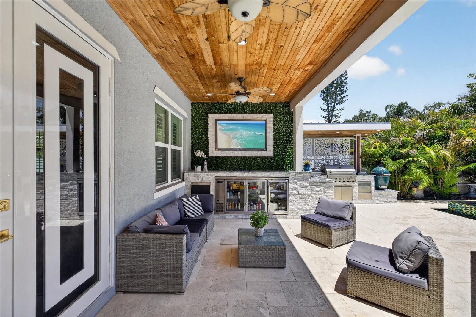 6706 S STERLING AVE S STERLING AVE, TAMPA, FL, 33611