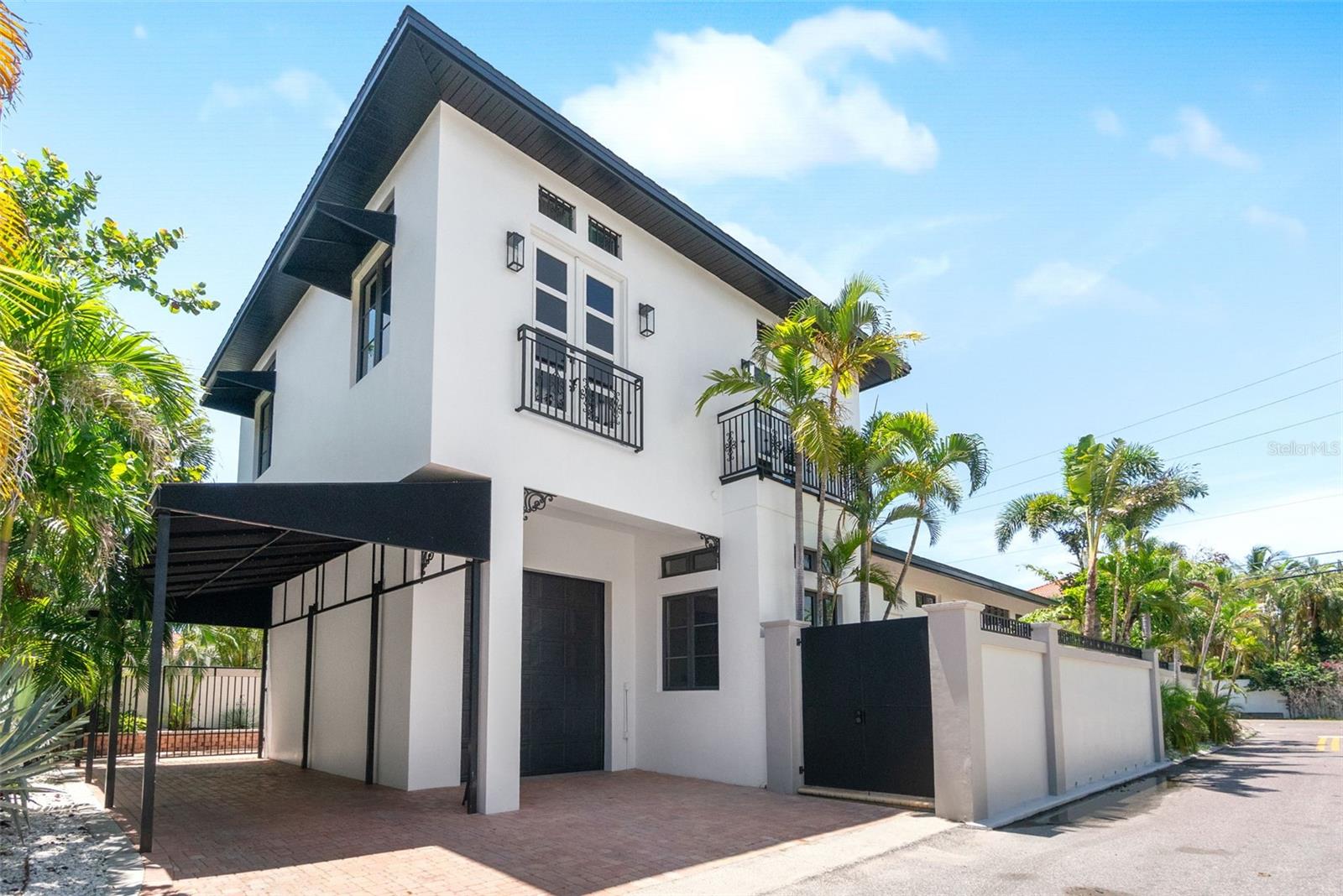 324 SIESTA DR, SARASOTA, FL, 34242
