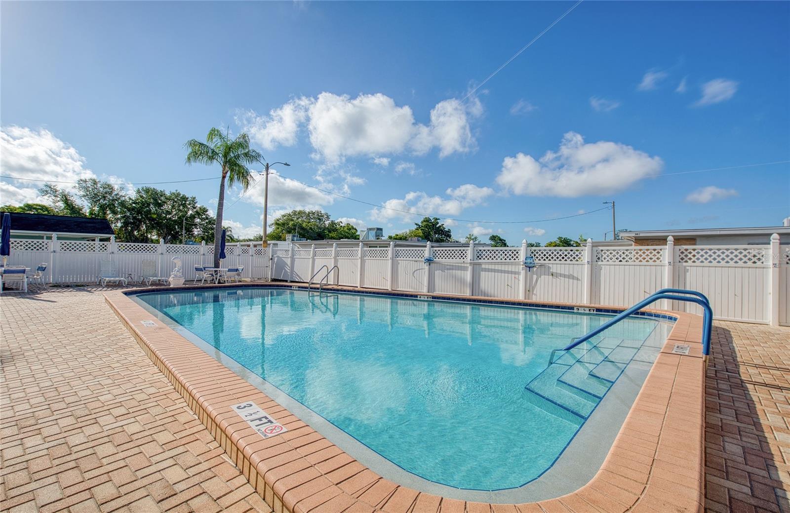 13940 ANONA HEIGHTS DR #6, LARGO, FL, 33774