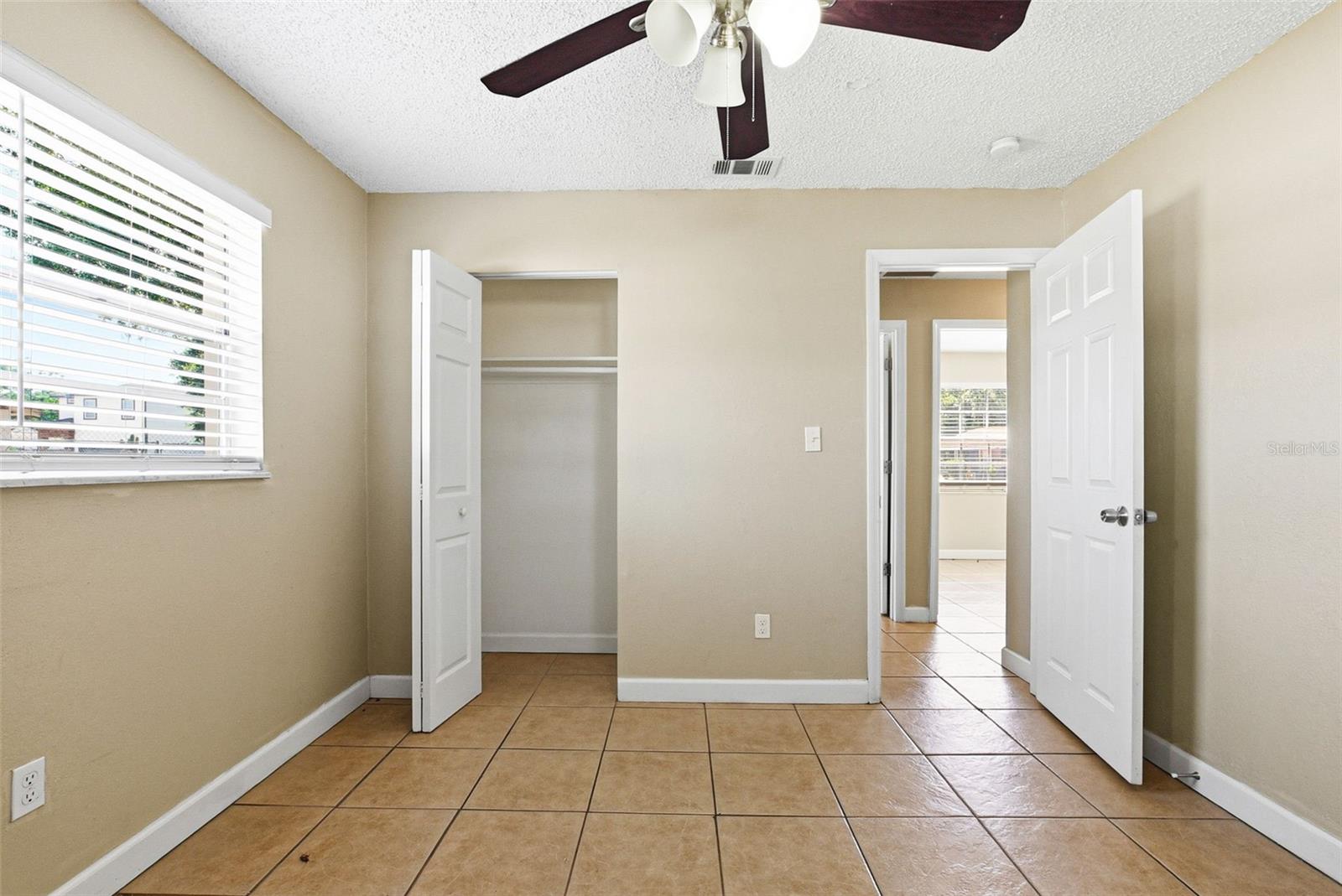 1729 FLORES CT, ORLANDO, FL, 32811