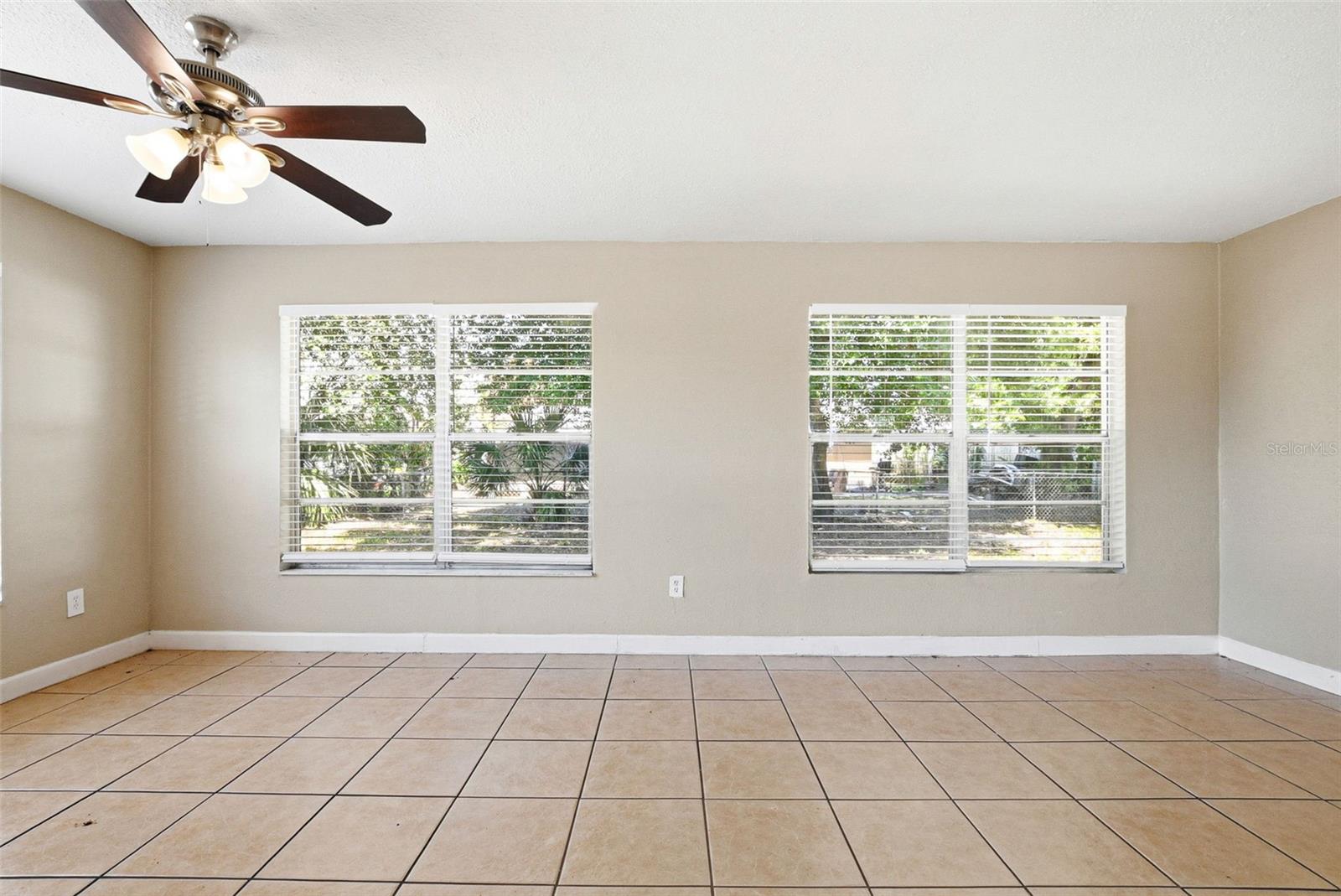 1729 FLORES CT, ORLANDO, FL, 32811