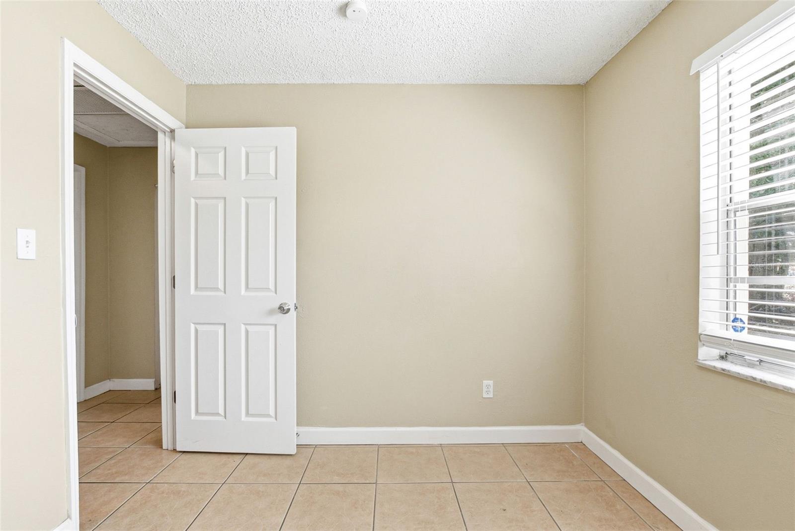 1729 FLORES CT, ORLANDO, FL, 32811