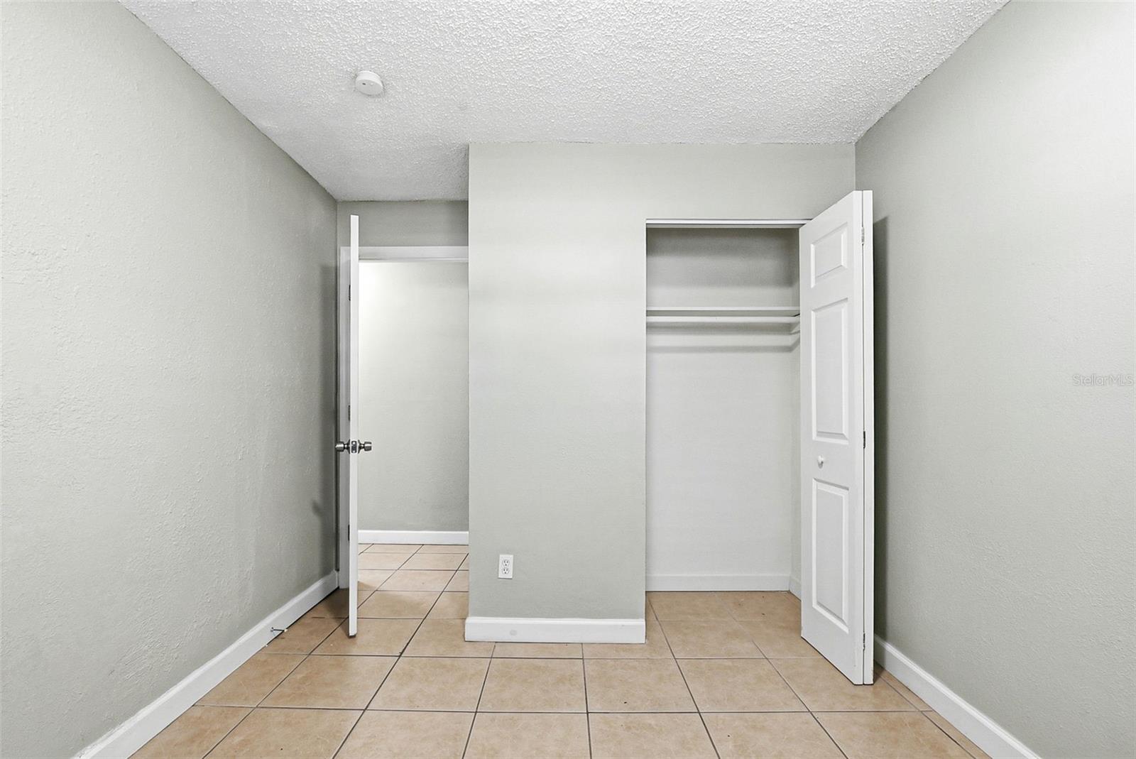 1729 FLORES CT, ORLANDO, FL, 32811