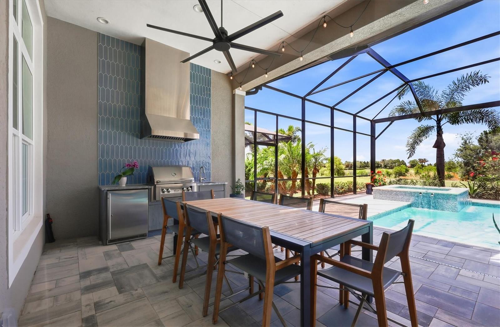 8254 PAVIA WAY, LAKEWOOD RANCH, FL, 34202