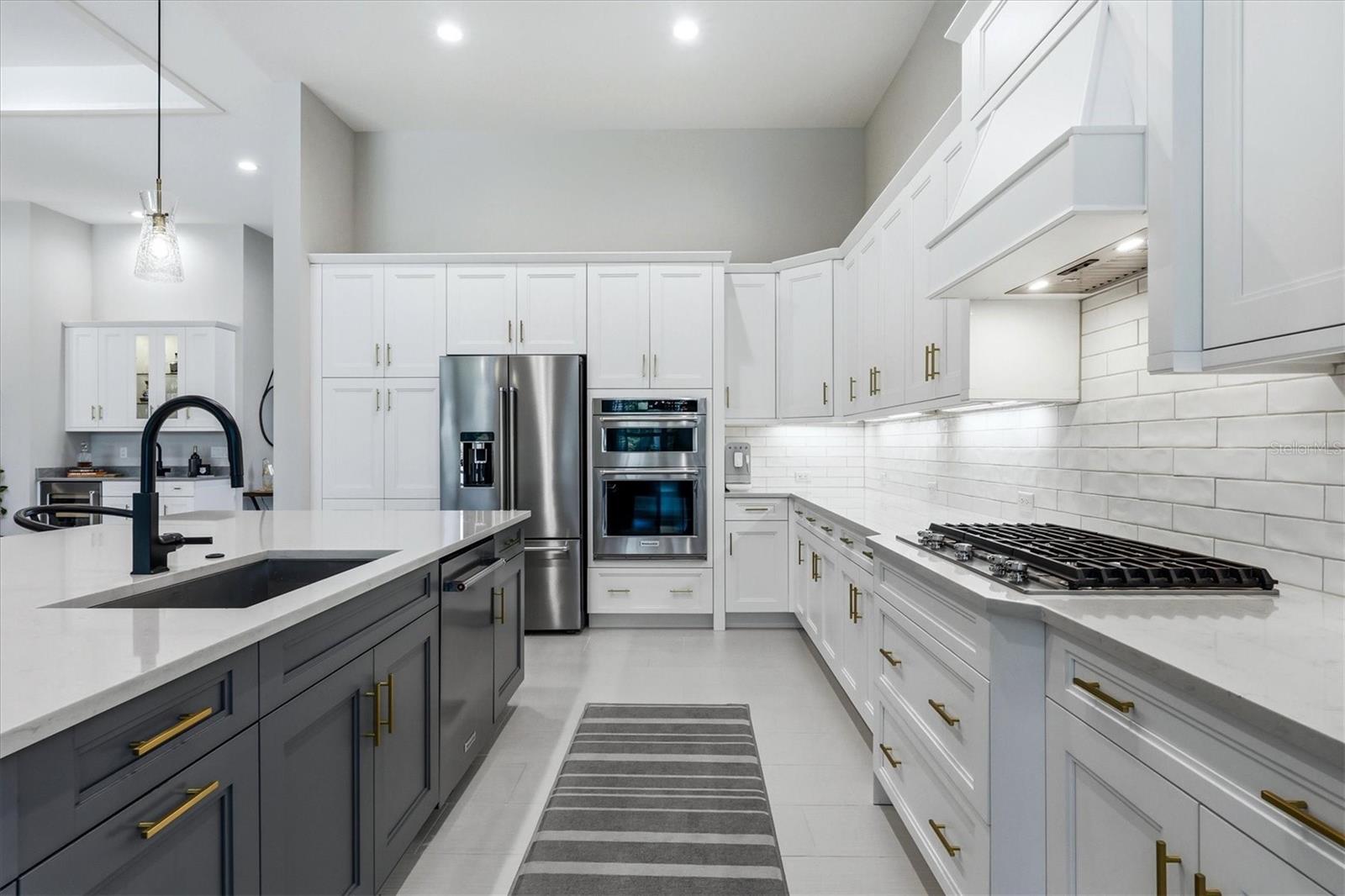 8254 PAVIA WAY, LAKEWOOD RANCH, FL, 34202