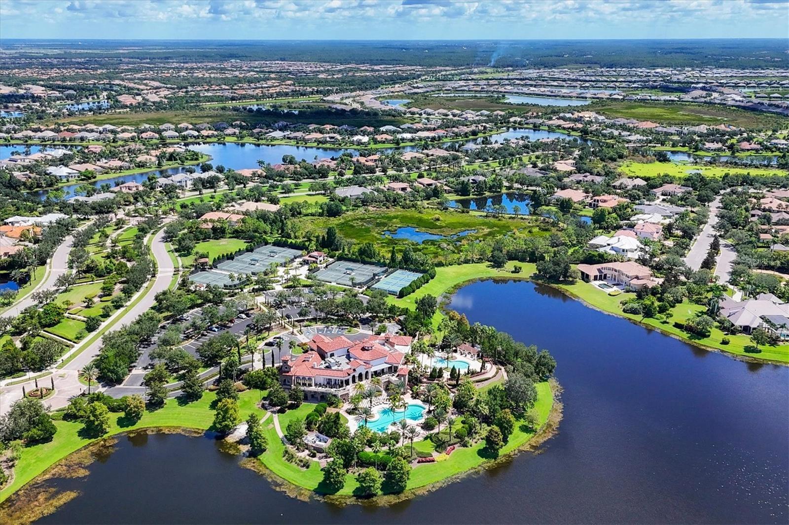 8254 PAVIA WAY, LAKEWOOD RANCH, FL, 34202